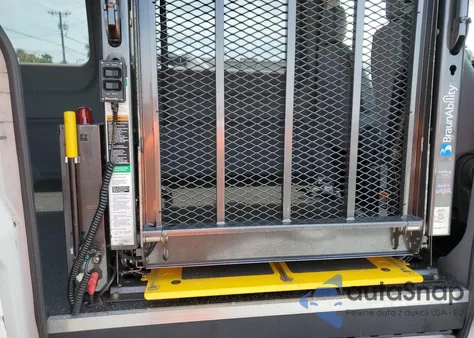 2016 Ford Transit T-150 из США, поврежденный, VIN 1FTYE2CM6GKA21464